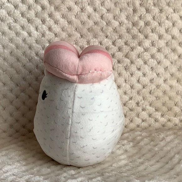 Squishmallows Sushi Roll Keina Sushi White and Pink Stuffed Animal - Picture 4 of 10